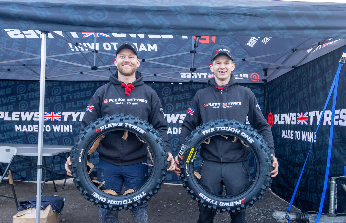 Plews Tyres EN1 EXTREME THE TOUGH ONE Rear (140/80-18)